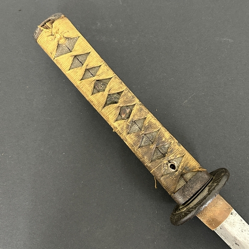 212 - A Japanese Wakizashi sword with polished blade, unusual Tsuba and well used Tsuka, with Menukis, bla... 
