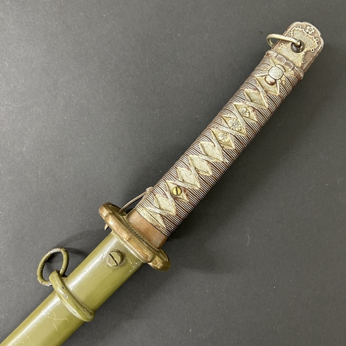 217 - A Shin-Gunto Japanese sword, standard WW2 issue in a green scabbard, military mounts, matching numbe... 