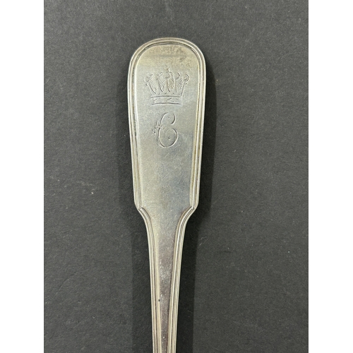 153 - A pair of Georgian Edinburgh silver table spoons, weight approx. 125g