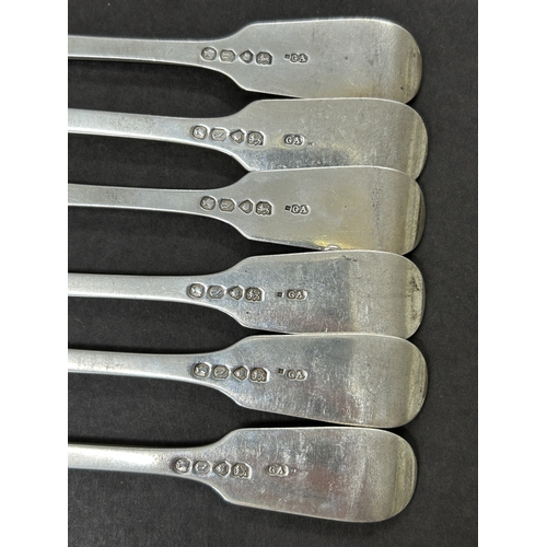 154 - A set of six Victorian hallmarked silver table forks, weight approx. 300g