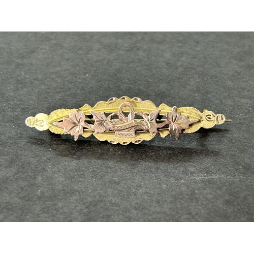 160 - A 9ct two tone gold brooch, weight approx. 1.8g