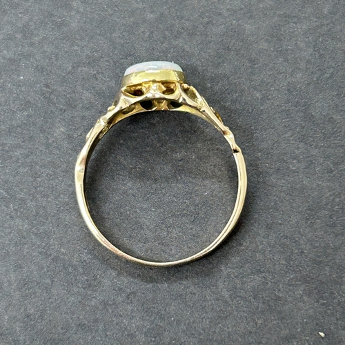179 - A 9ct gold ring with opal setting, approx. size P, weight approx. 1.9g