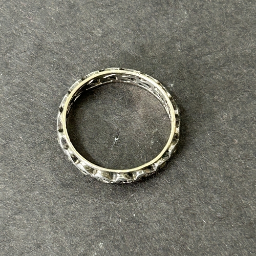 15 - A 9ct gold and silver white stone set ring, approx. size J 1/2, weight approx. 2g (two stones missin... 