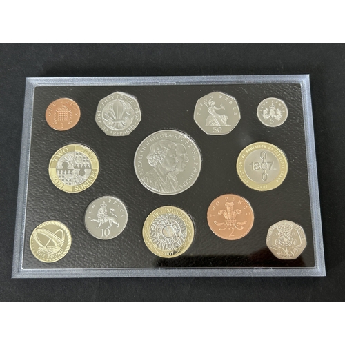 21 - A cased 2007 Royal Mint Coin Collection including £5, 3 x £2 etc