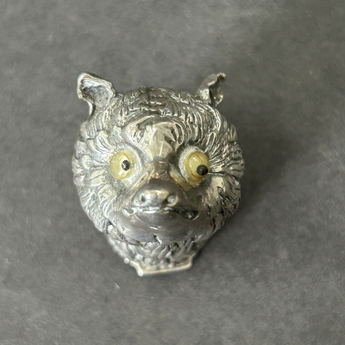 3 - A 925 sterling silver vintage dog head vesta with moving eyes, approx. just under 2