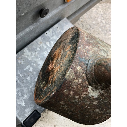 201A - Heavy cast iron kettle. No lid