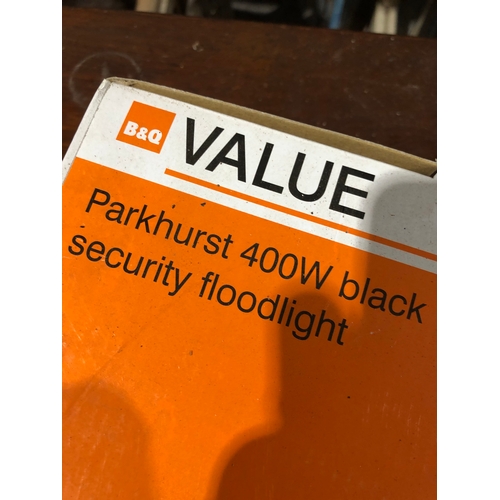 27 - B&Q security light