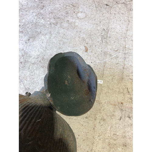 31 - Cast iron water hopper.