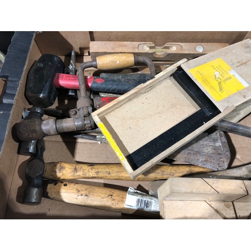 37 - Box of tools