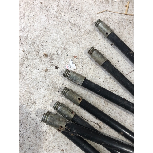 70 - Drain rods