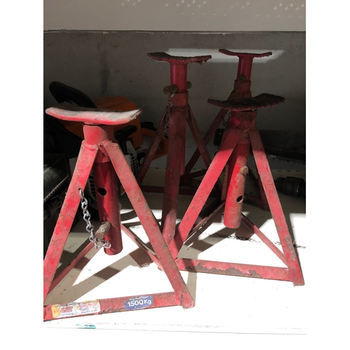 248 - 4 x 1.5 Tonne GLT axle stands