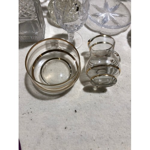 267 - 2 Fruit boxes containing glassware