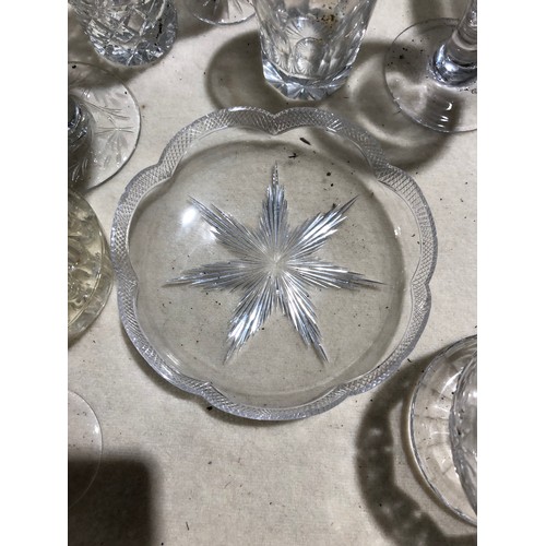 267 - 2 Fruit boxes containing glassware