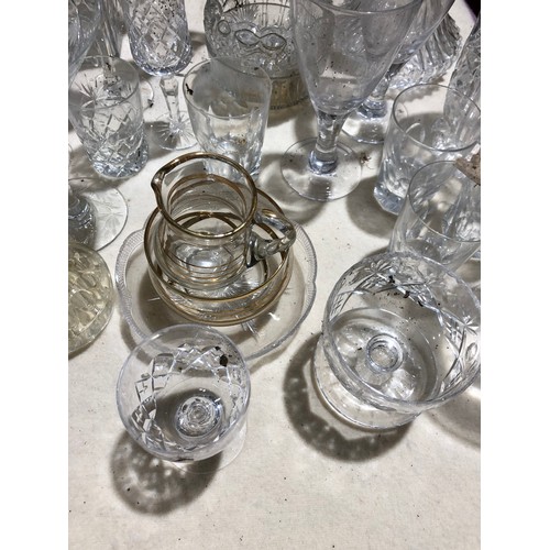 267 - 2 Fruit boxes containing glassware
