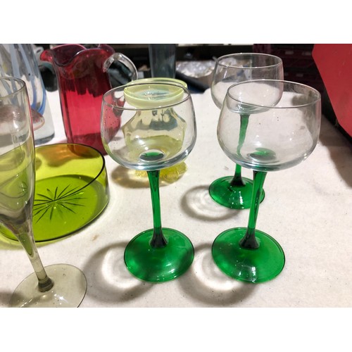 288 - Box of coloured Glassware to include uranium vaseline vase