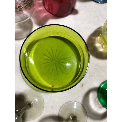 288 - Box of coloured Glassware to include uranium vaseline vase