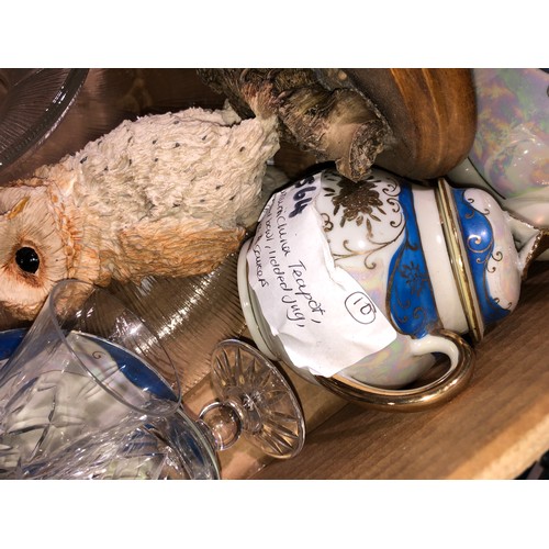 305 - Glass/China items including figurines