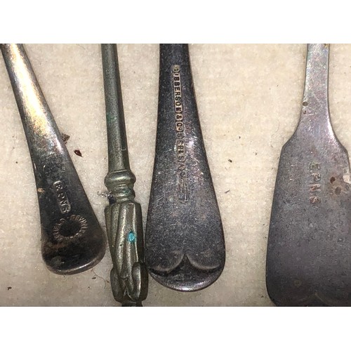 314 - A collection of silver plated items as pictured