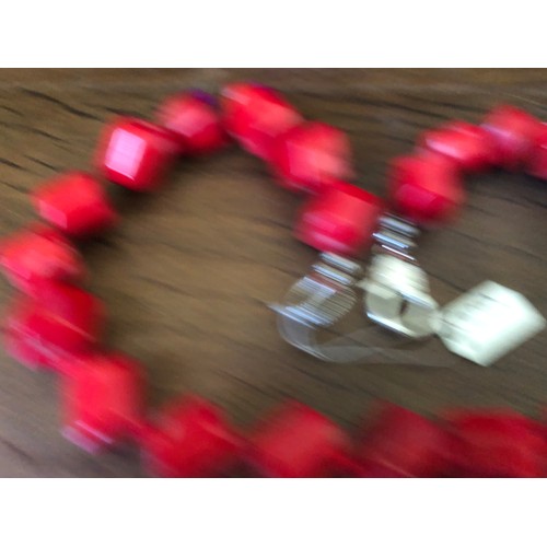 13 - Good quality Red Coral necklace 50cm.