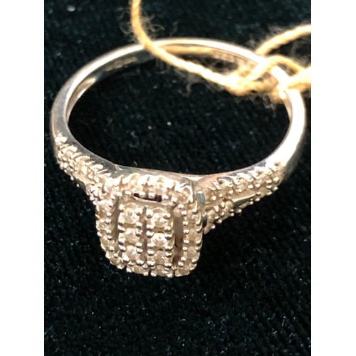 26 - 0.25 carat Diamond 9ct Gold Ring. Size L-M.