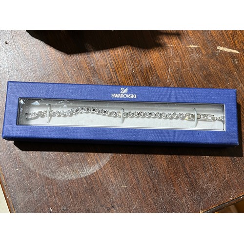 32 - Swarovski Crystal tennis bracelet with original box.
The tennis bracelet is a timeless classic and a... 