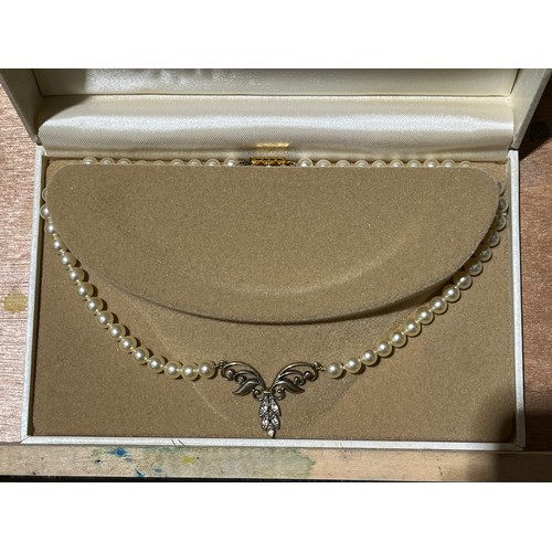 33 - Box of costume jewellery plus a .925 silver pendant & pearl necklace.