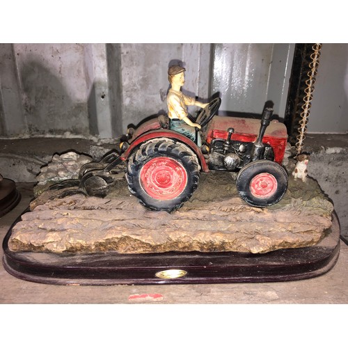 67 - Large Juliana Tractor resin model