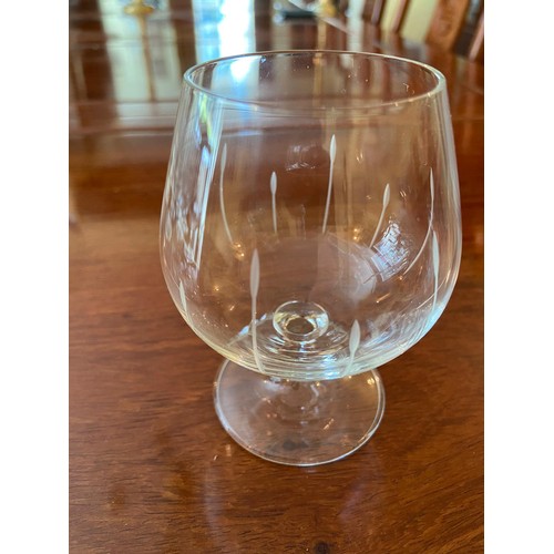 106 - Brandy glasses