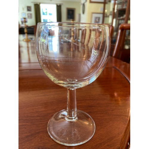 107 - Wine glasses