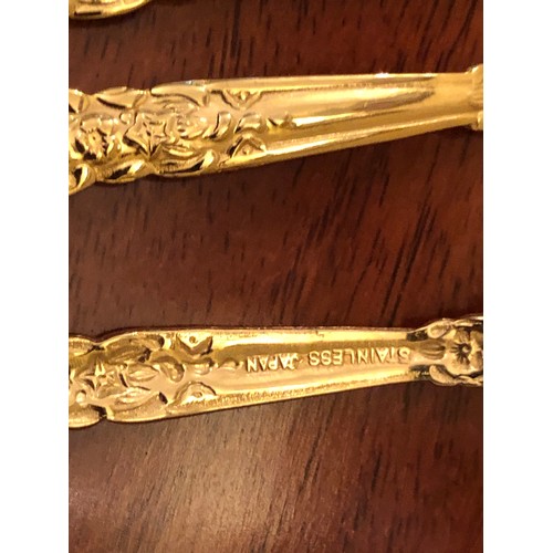 669 - 4 gold plated Japanese tea spoons