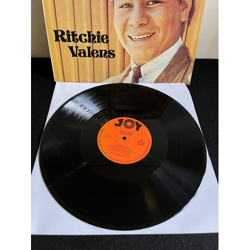 200 - Ritchie Valens. Rock Lil Darlin. JOYS 254