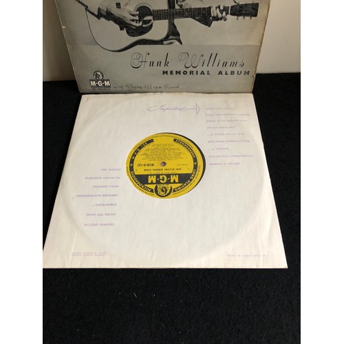 202 - Hank Williams Memorial Album. MGM D 137