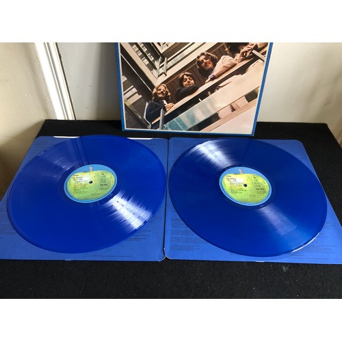 208 - The Beatles / 1967-1970 on Blue Vinyl. PCSPB 718