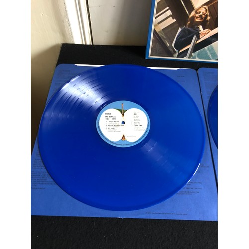 208 - The Beatles / 1967-1970 on Blue Vinyl. PCSPB 718