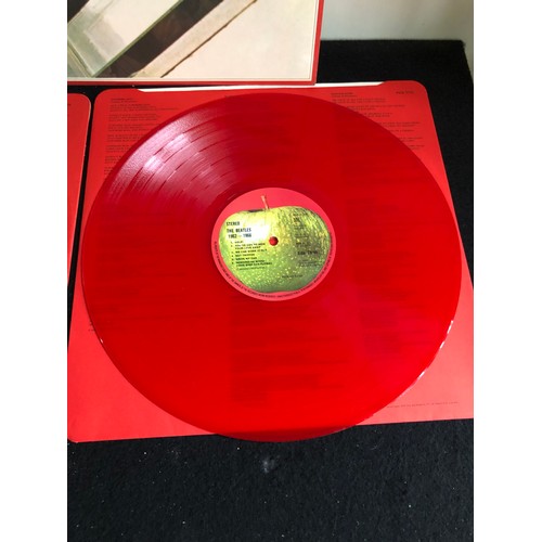 209 - The Beatles / 1967-1970 on Red Vinyl. PCSPR 717