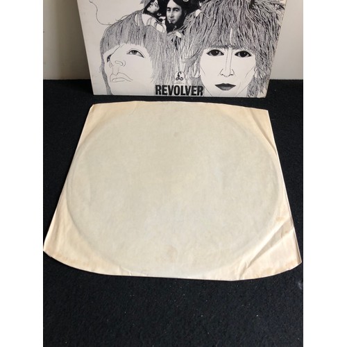 211 - The Beatles 1st press. RevolutionPAC 7009. Matrix No. pictured