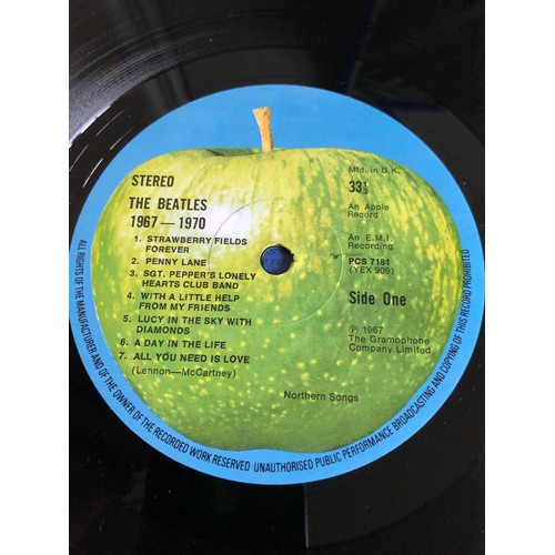 214 - The Beatles / 1967-1970 on Black Vinyl. PCSP 718