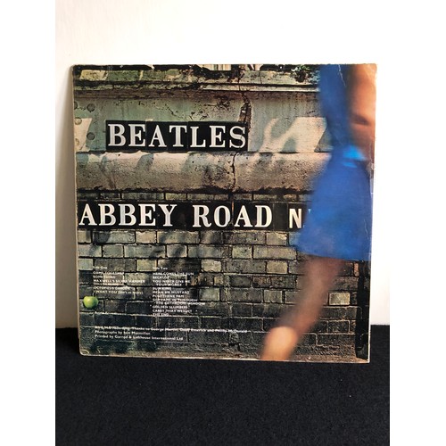 225 - The Beatles. Abbey Road. PCS 7088