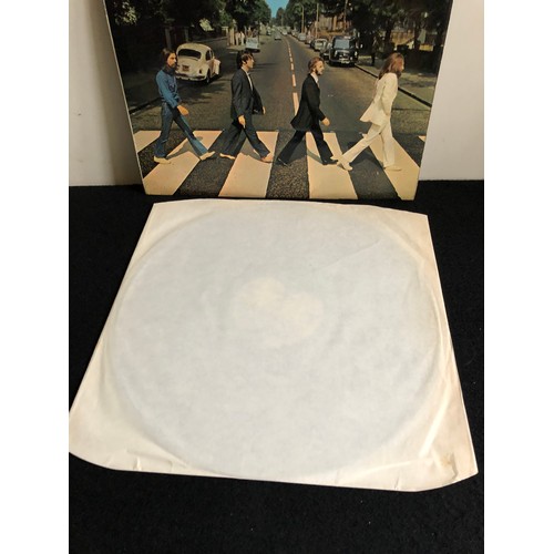 225 - The Beatles. Abbey Road. PCS 7088