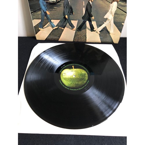 225 - The Beatles. Abbey Road. PCS 7088