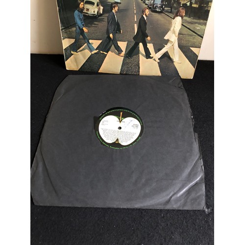 226 - The Beatles. Abbey Road. PCS 7088