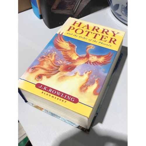 327 - Harry Potter hardback , Harry Potter and the Order of the Phoenix. Print run 4. 2003. Bloomsbury boo... 