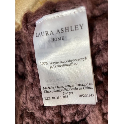 341 - Laura Ashley chunky cable knitted throw in aurgergine