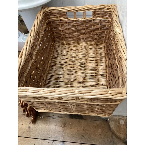 397 - Large wicker Basket