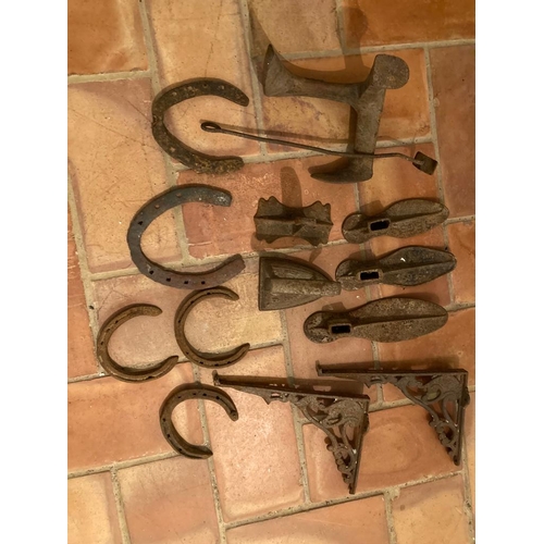 402 - Selection of iron cobbler pieces And other metal objects