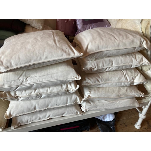 417 - 10 x cream square cushions