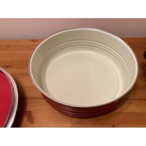 437 - Two red pots,  wok with lid and enamel lidded pot