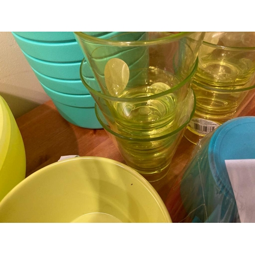 483 - Job lot of plastic plates bowls, jugs and glasses