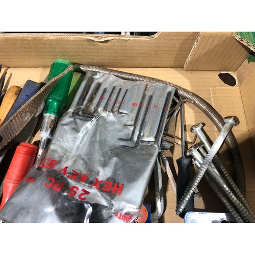 549 - Box of tools