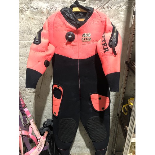 675 - Otter Dry suit ladies. Needs a new neck seal.